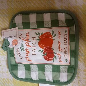 Adorable pot holder 🤩